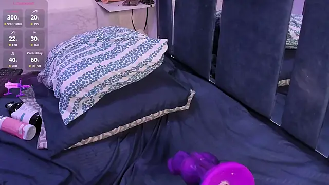 VeronicaRyan webcam