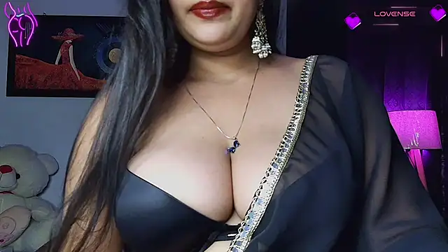MISSNASHA69X webcam