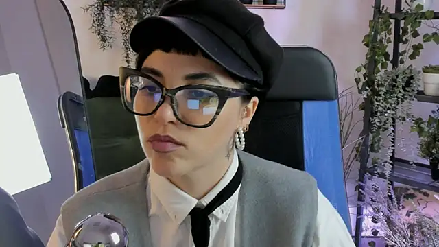 NeoGeisha webcam