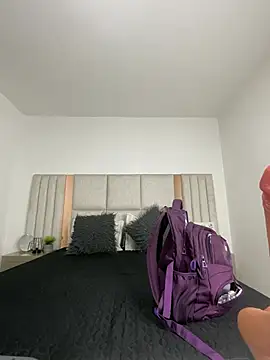 MadameEbony webcam