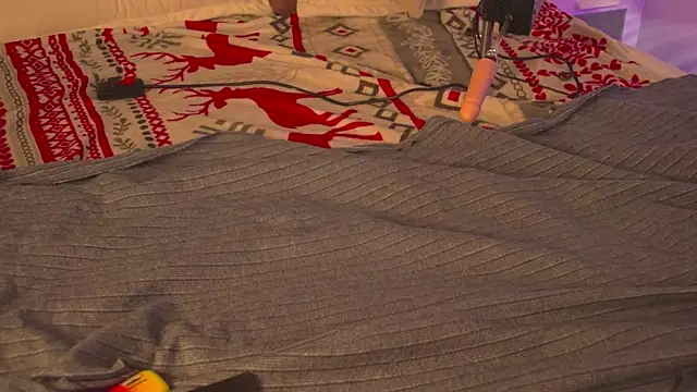 Esteri__Moon webcam