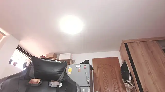 Cutie_Shy_ webcam