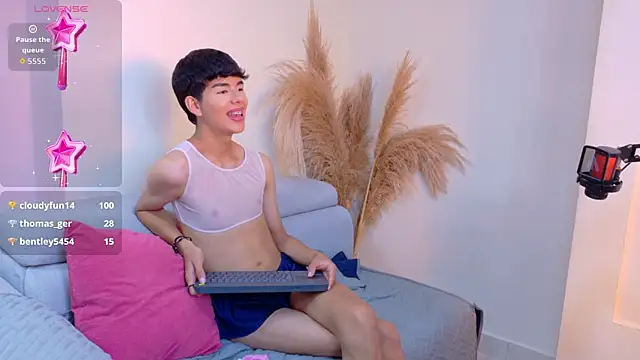 CAROLYNFOSTER live sex cam