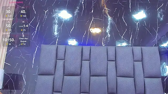 BustyGlow webcam