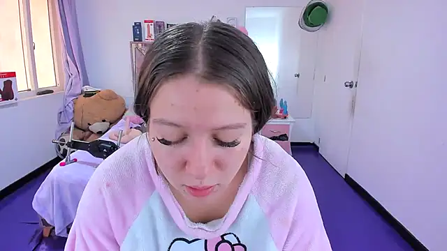 Luna_Analya webcam