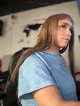Isabella-Teen