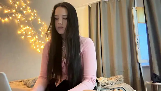 LouisePavlides webcam