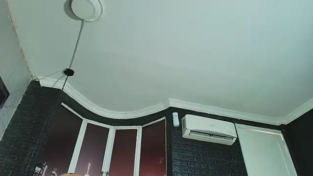 AlexLenox_ webcam