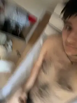 Yann_18 webcam