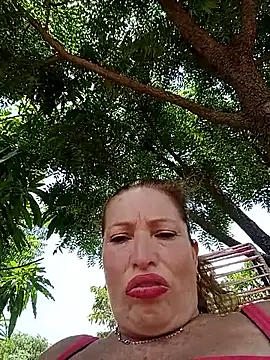 Sexy-Woman-Mature webcam