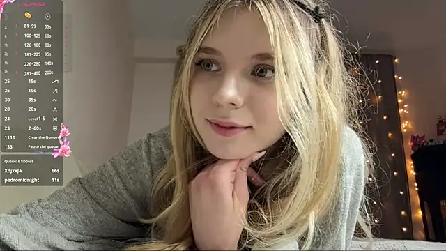 FruityXo webcam