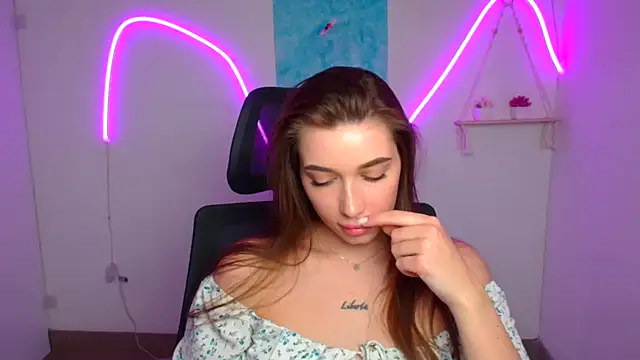 NikaMystic webcam