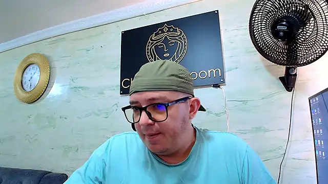 maximo_daddy webcam