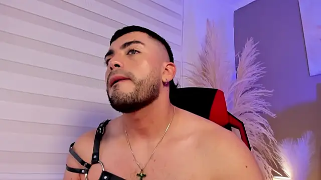 Alexander_Diazz webcam