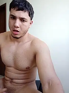 Maxx_valiant webcam