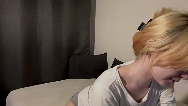 BlissfulDreams webcam