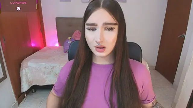 Miley_Baker webcam