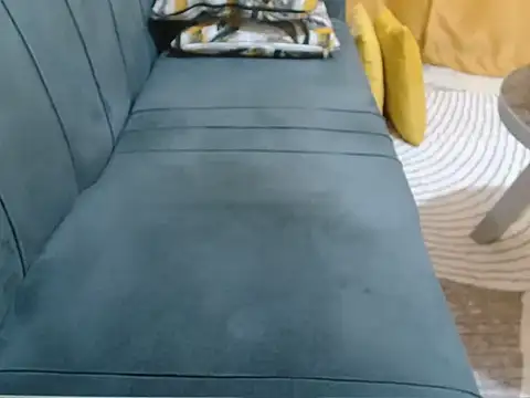 leslysexygirl webcam