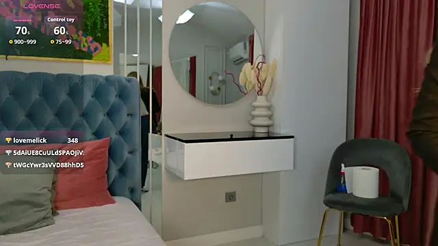 SiennaPierce webcam