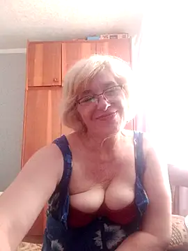 52MiaLove02 webcam