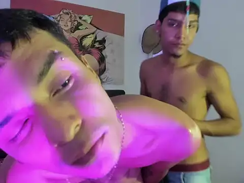 xxKamadevaxx webcam