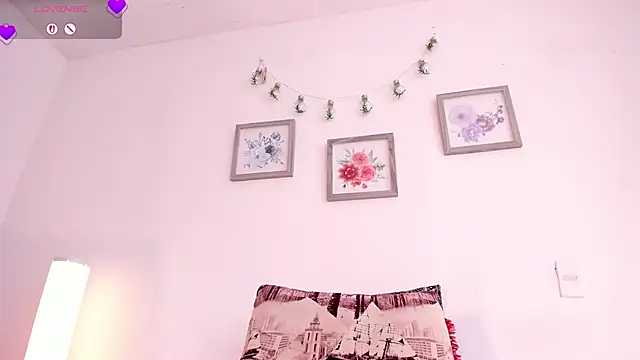mely_rosse_ webcam