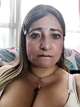 AlexadraJones3453 webcam