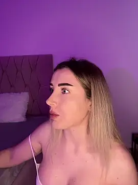 IrisDesiree webcam