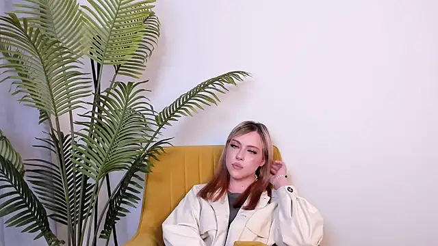 AshleyChristal webcam
