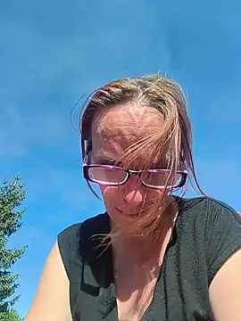 Dettybitch40 webcam