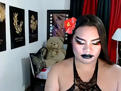 TSbrianaHugeCock webcam