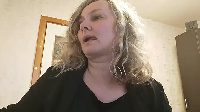 EdithManning webcam
