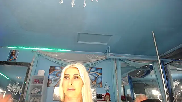 ADRIANNA_FOX webcam