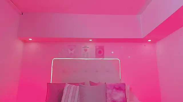 ScarlettDreamss7 webcam