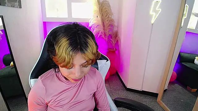 melodyy_as webcam