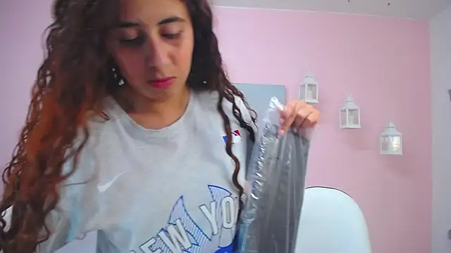 scarlett_clyde webcam