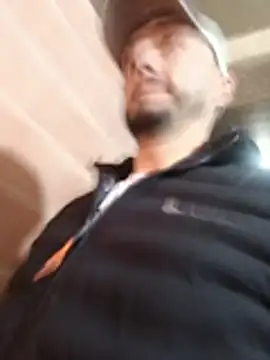 Bruce_Wayne188 webcam