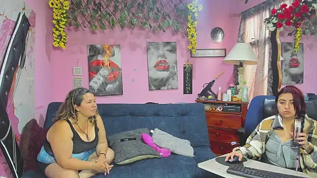 lesbiancuple webcam