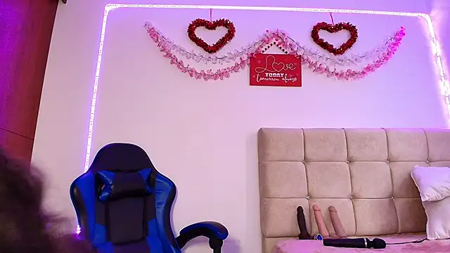 dulce_mariaa___ webcam