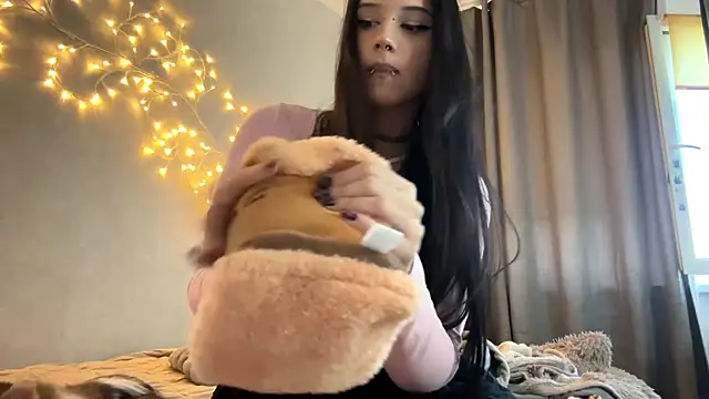 LouisePavlides webcam