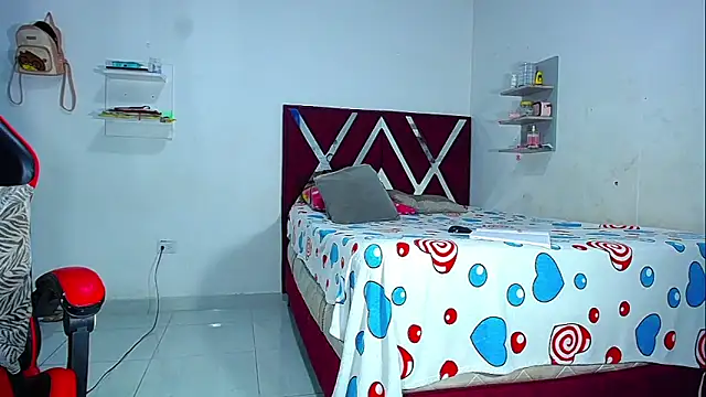 DanisaBrown webcam