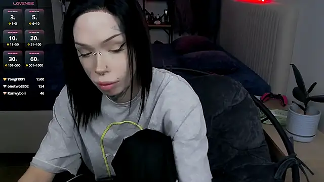 Tanya_M live sex cam