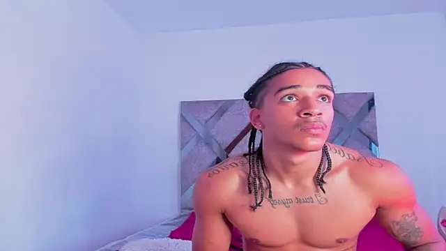 jazmin_and_aroon2 webcam