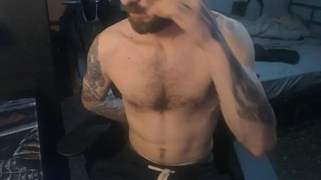 SexxxyLouis webcam