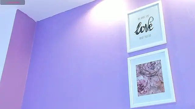 Charlotte11-11 webcam