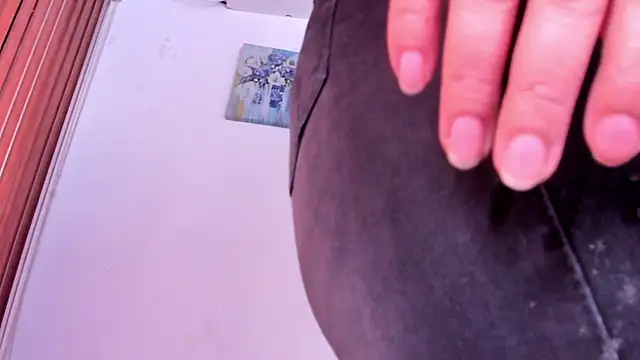 alondrabigtits webcam