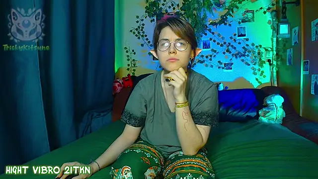 TrickyKitsune webcam