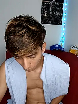 andy_kein (M young) - Show cum I watch porn to masturbate.