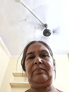 shalini3456 (F mature) - 1000
