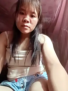 Nguyet135 webcam